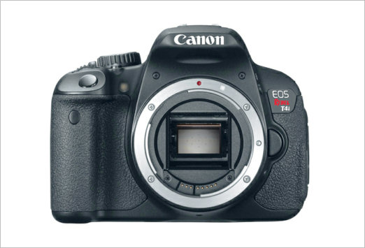 Nikon D90 Vs Canon T4I