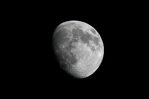 Moon, Canon 500mm lens